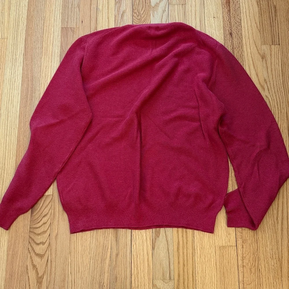 Men’s J. Crew Red sweater, size Large.